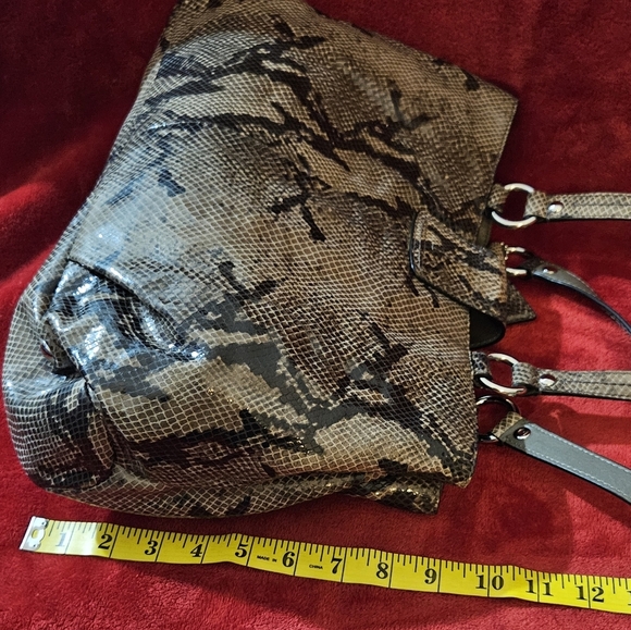 Coach Snakeskin Patterned Women's Bag - Picture 8 of 14